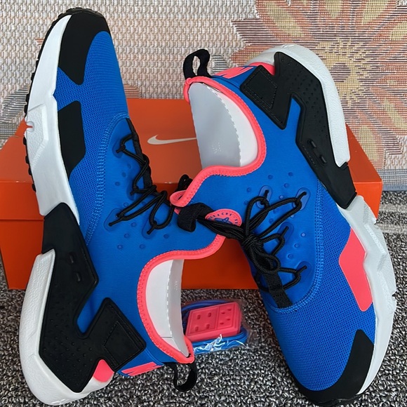 NIKE Men’s AIR HUARACHE DRIFT
BLUE NEBULA/BLACK
AH7334 403 Sneakers Athletic - Picture 12 of 16